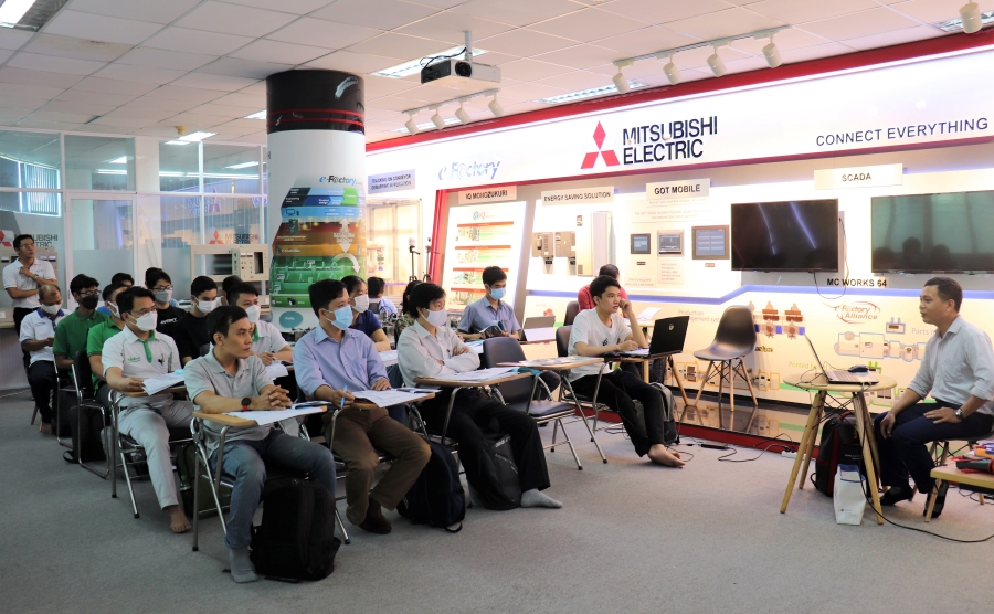 Đồng hành, hỗ trợ doanh nghiệp tiếp cận giải pháp để phục hồi sản xuất, kinh doanh