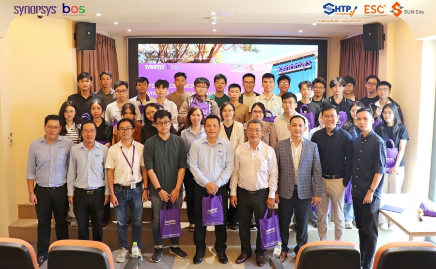 Synopsys Intensive Training Program 2024 chào đón 30 tân binh xuất sắc nhất giữa hàng trăm lượt ứng tuyển