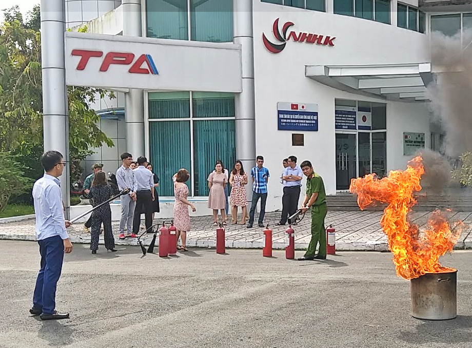 TẬP HUẤN CÔNG TÁC PHÒNG CHÁY, CHỮA CHÁY TẠI TRUNG TÂM ĐÀO TẠO KHU CÔNG NGHỆ CAO